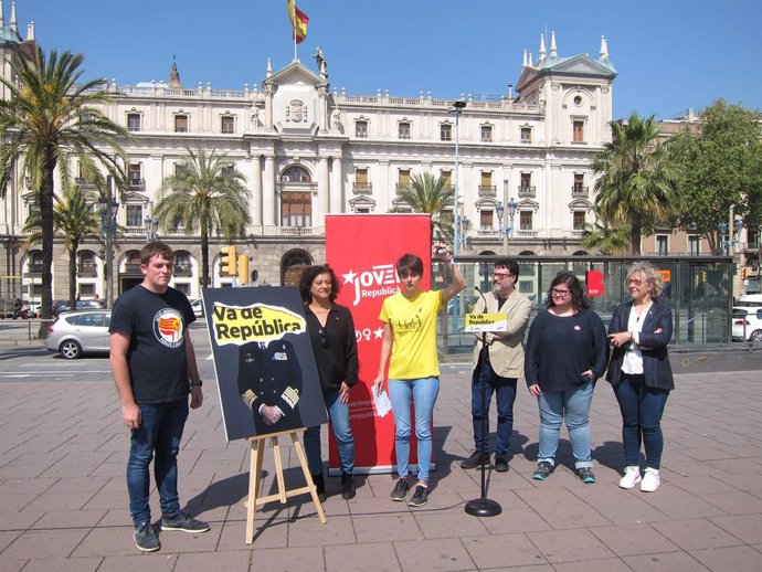 28A.- ERC Reclama El Vot Per "Fer Caure El Rei" I Titlla Al PSC De Partit Monrquic