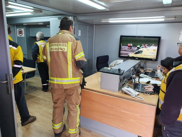 El aeropuerto de Logroño-Agoncillo realiza un simulacro general de emergencia aérea