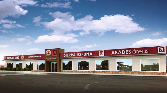 Grupo Abades amplía su expansión nacional con la apertura de un área de servicio en Murcia