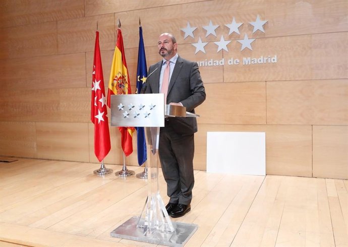 Comunidad de Madrid ve "atrevido" que Aguado quiera enviar 'menas' a su país de origen al ser competencia de Justicia