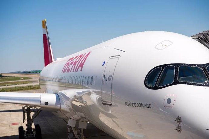 Economía/Empresas.- Iberia recibirá cuatro A350 adicionales hasta 2023