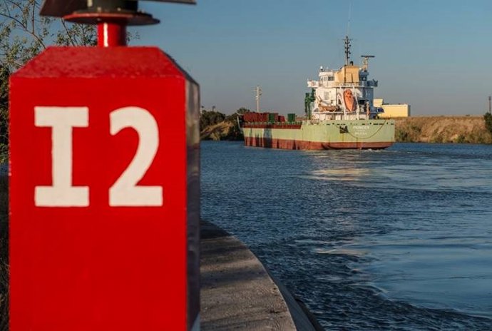 Sevilla.- Puertos.- Autoridad Portuaria licita el dragado de mantenimiento del canal de navegación