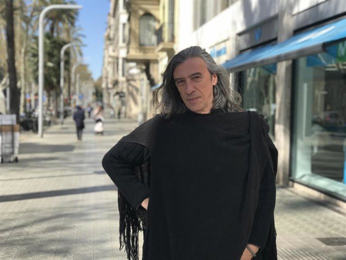 Gerard Quintana debuta com a escriptor amb la novella de llibertat 'Entre el cel i la terra'