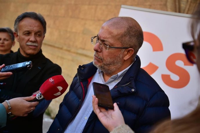 28A.- Igea Cree Que Es El Momento De Decidir Entre Apostar "Por La Igualdad" O "Jugar Al Juego De Los Viejos Partidos"