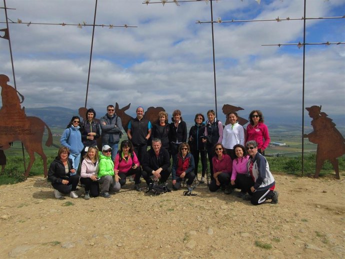 Finde La UPNA da comienzo a una actividad para recorrer el Camino de Santiago baztanés a pie