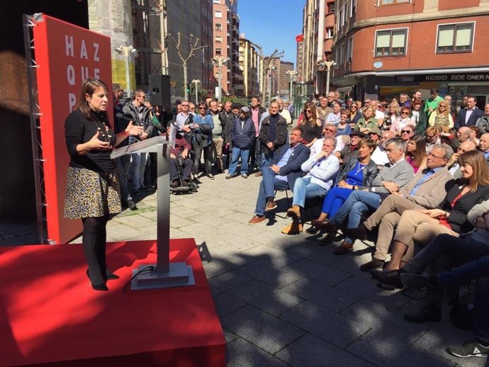 28A.- Lastra advierte de que, "aunque la derecha se presenta con muchas siglas", solo es una que "viene a destruir"