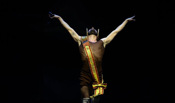 EL 'ANIMAL DE SÉQUIA' DE SOL PICÓ CLAUSURA DANSA VALNCIA