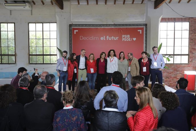 Nota De Premsa + Fotos: Cloenda Conferncia Política Insular