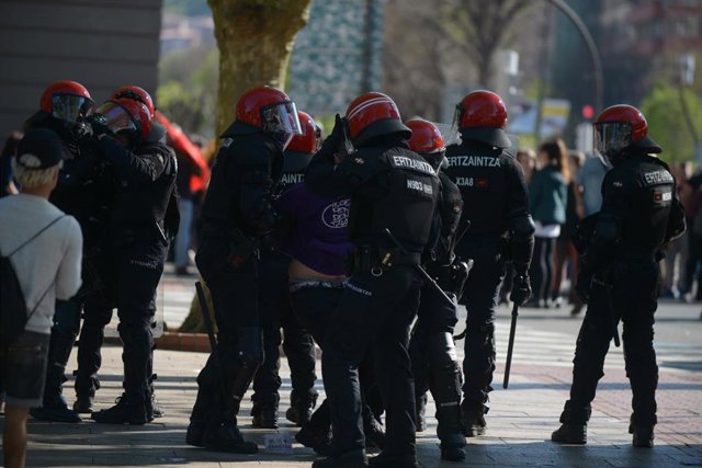 El presidente de Vox, Santiago Abascal, participa en un acto público en Bilbao
