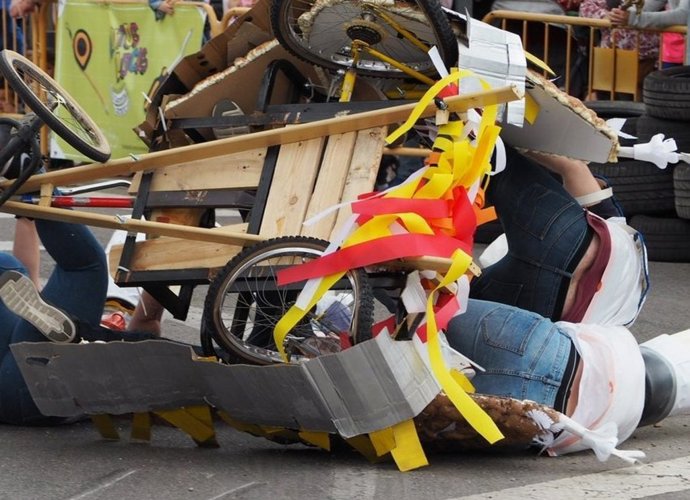 Getafe.- El Ayuntamiento abre el plazo para participar en la IV Carrera de Autos Locos