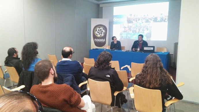 Iniciativa pol Asturianu destaca la importancia de los medios de comunicación para normalizar las lenguas