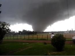 Tornado que azotó Dolores, Uruguay