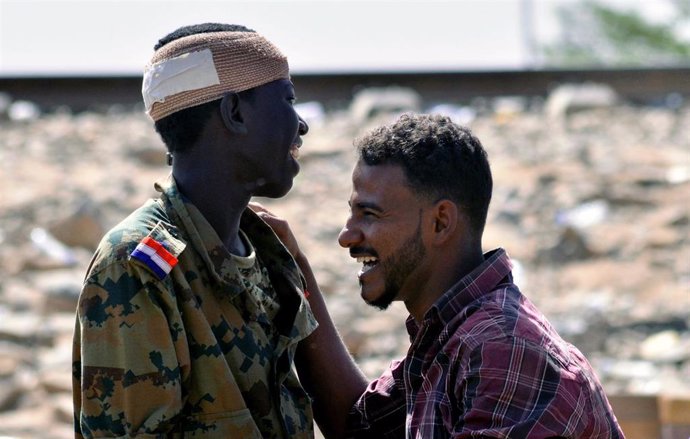 Sudán.- El consejo militar de Sudán comienza los preparativos para incorporar a 