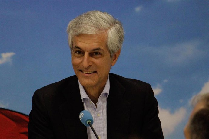 28A.- Suárez Illana ve "suave" la frase de Casado en comparación con las "barbaridades" de los "bilduetarras"