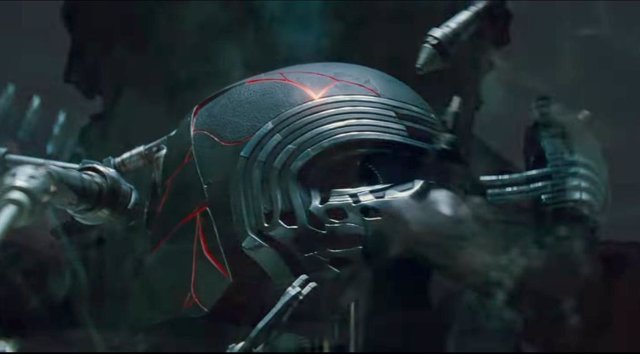 Nueva imagen del casco de Kylo Ren en Star Wars: The Rise of Skywalker
