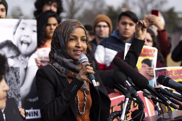 EEUU.- La congresista musulmana Ilhan Omar asegura haber sufrido un aumento de l