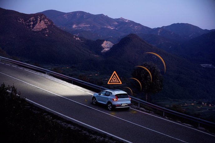 Economía/Motor.- Los coches de Volvo se advertirán entre sí de peligros en la carretera