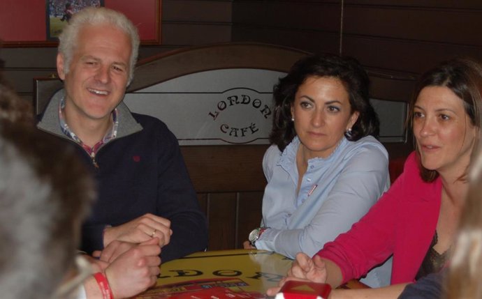 28A.- El PSOE Asegura Que El 28 De Abril "Se Elige Entre Subidas Tasas Universidad Del PP O Bajada Del PSOE"