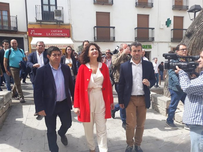 28A.- Montero Defiende La Libertad De Expresión Y Llama A Las Formaciones Políticas A Crear "Un Clima De Entendimiento"