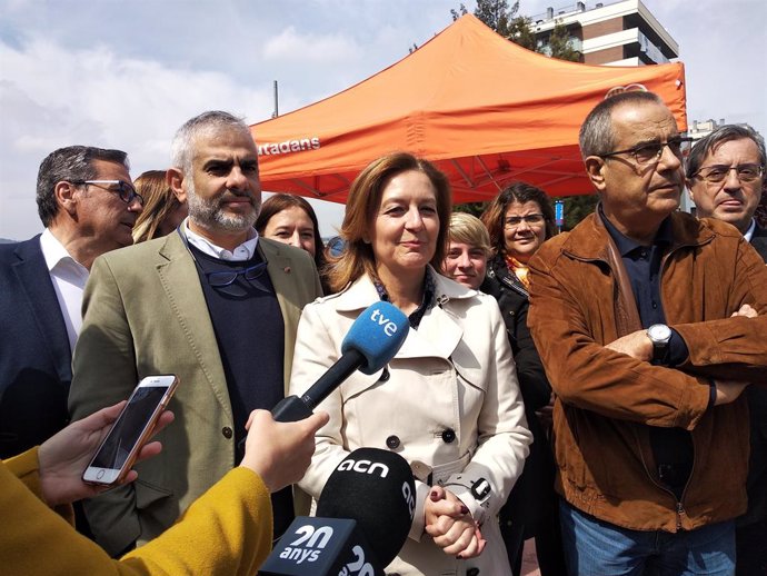 28A.- Corbacho Recolza La Campanya De Cs I Li Agraeix La "Generositat" Per la Candidatura De Valls