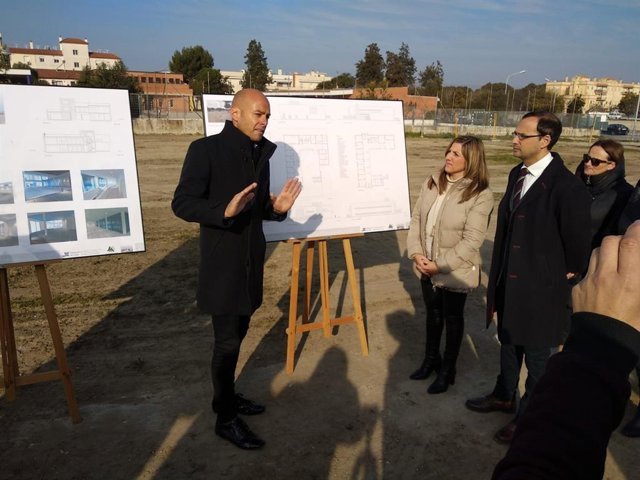 CádizAlDía.- Adjudican la construcción del centro de salud de La Dehesilla de Sanlúcar y del consultorio de El Gastor