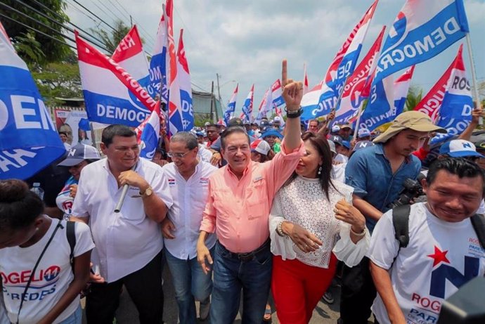 Laurentino "Nito" Cortizo encabeza la intención de voto para las presidenciales de Panamá