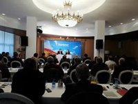 28A.-Gamarra (PP) apuesta por "crear el hábitat" para que la economía "vuelva a la confianza, estabilidad y crecimiento"