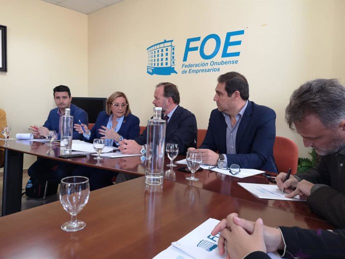 Huelva.- 28A.- PSOE apuesta por mejorar la colaboración pública y privada y por atraer inversiones de los dos ámbitos