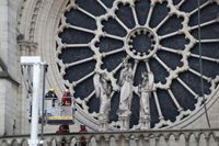 El arzobispo de Sevilla pide que la reconstrucción de Notre Dame sea el "resurgir de la cultura cristiana europea"