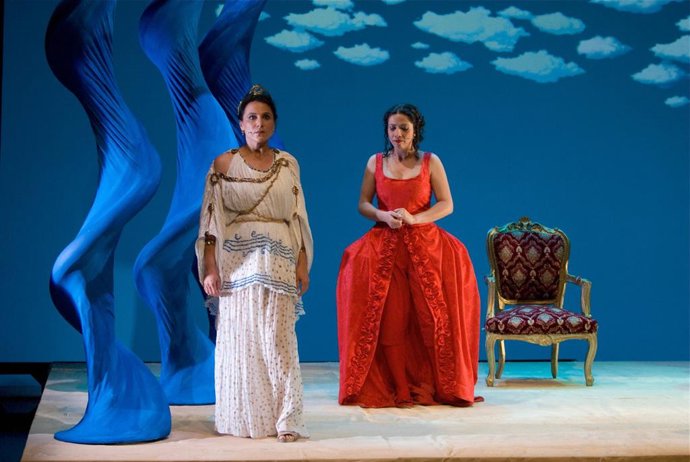 Granada.- La Escuela Pública de Formación Cultural selecciona los proyectos que estrenará en el Teatro Alhambra