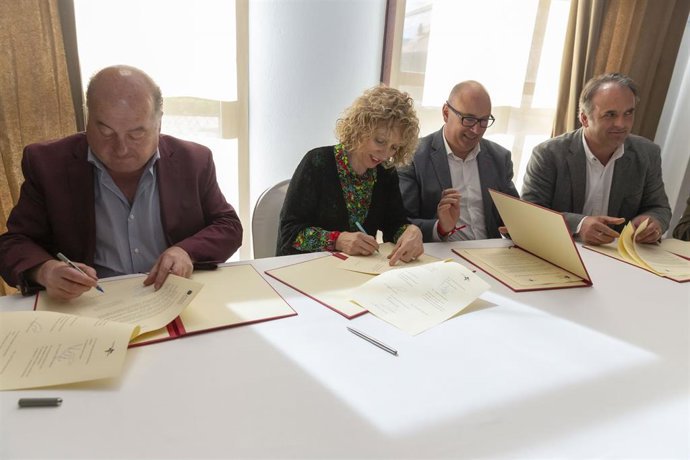 Constituida la Mesa de Territorios de Montaña para fomentar el desarrollo sostenible del medio rural de Cantabria