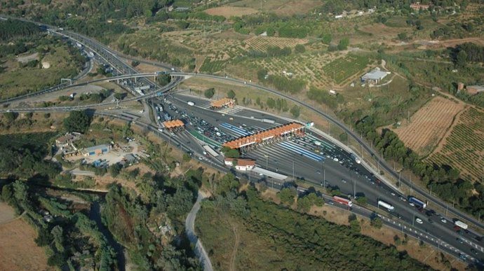 El Gobierno autoriza aumentar el gasto para desviar camiones a la autopista AP-7