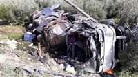 Fallece un camionero al salirse de la vía y volcar en Iznalloz (Granada)