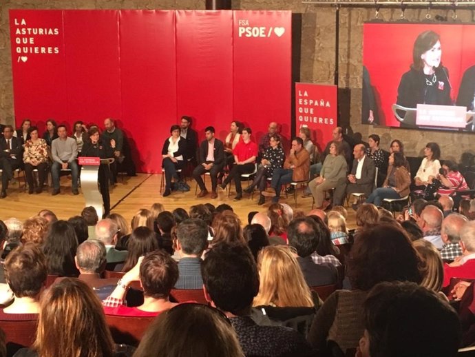 28A.- Calvo afirma que la historia "vuelve a retar" al PSOE y anima a pasar el voto de las encuestas "a las urnas"