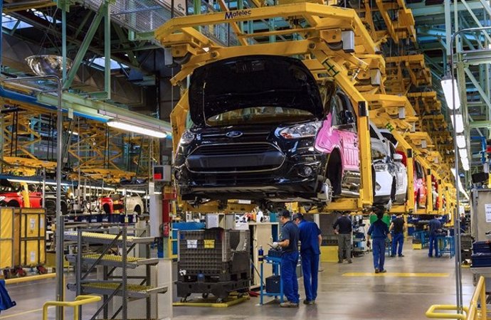 Economía.- Ford anula cuatro de los cinco días de ERTE en la planta de motores de Almussafes