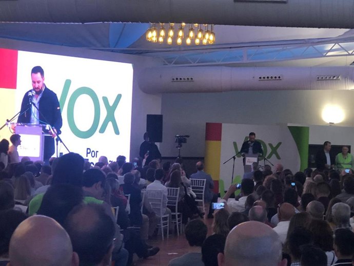 28A.- Santiago Abascal