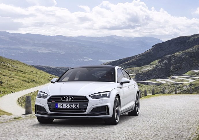 Economía/Motor.- Audi ofrecerá el S5 con motor diésel por primera vez