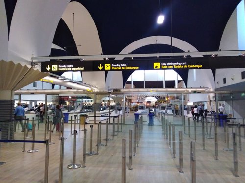 Sevilla.- Concluye la ampliación y renovación del control del aeropuerto previo a la zona de embarque