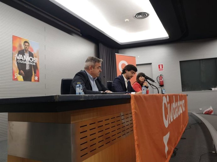 28A.- Roldán Apuesta Por Un Gobierno De Cs "Con Reformas, Transformación, Modernización, Abierto, Liberal Y Europeísta"