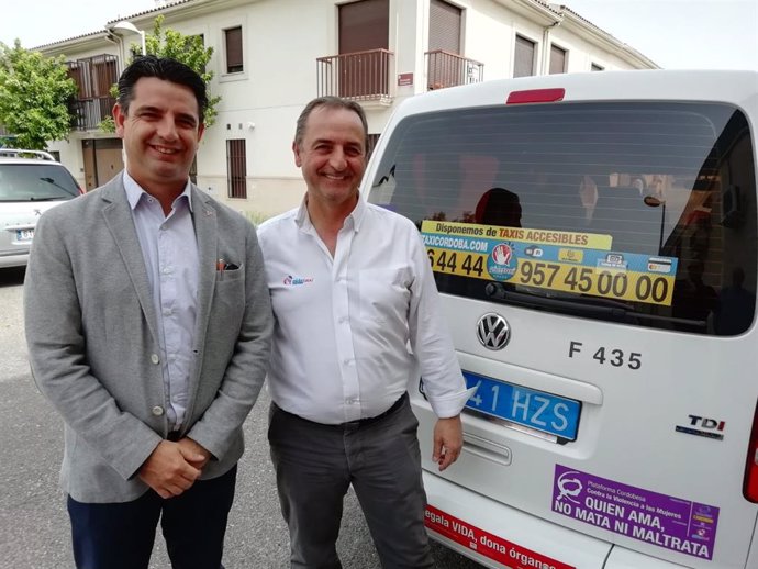 28A.- El Presidente De Los Taxistas Andaluces Agradece El Apoyo De IU Al Sector Y Dice Que Éste Sabe A Quien No Votará