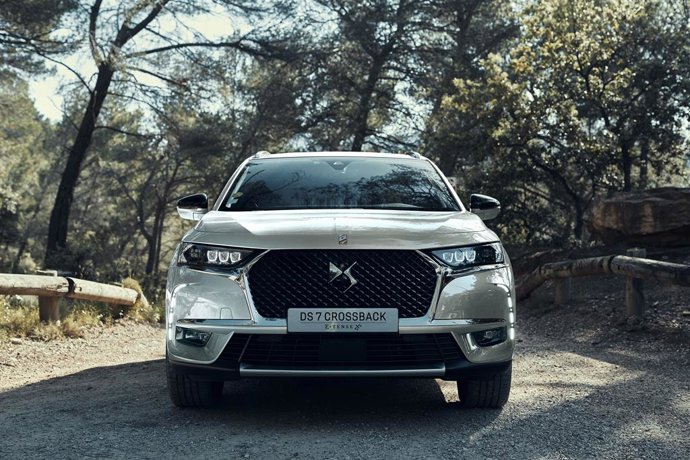 El modelo DS 7 Crossback e-Tense es un 4x4 híbrido y recargable