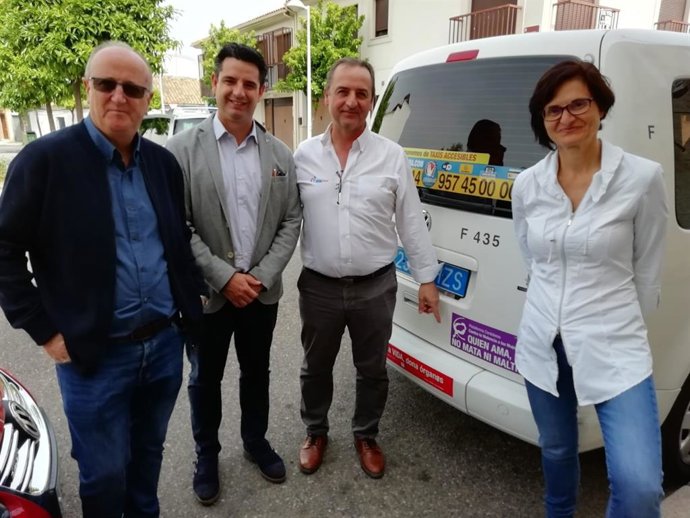 Córdoba.- 26M.- Pedro García asegura que IU "exprimirá" la Ley para evitar que Uber o Cabify se instalen en la ciudad