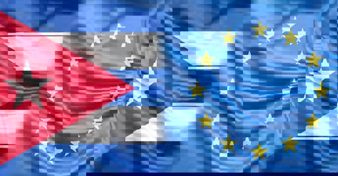 Bandera UE y Cuba