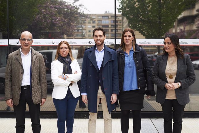 28A.- Navarra Suma Critica El "Fracaso" De La Política Fiscal De Barkos Y Se Compromete A Bajar Los Impuestos