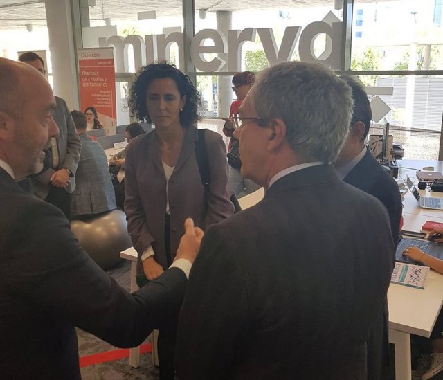 Economía.- Velasco valora el "magnífico ejemplo de colaboración público-privada" del programa Minerva