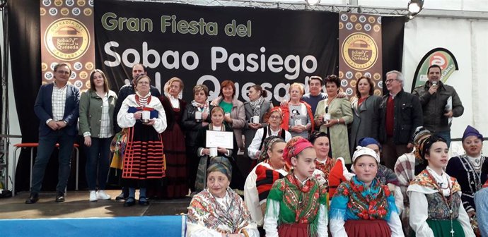 Nota Inauguración Iii Feria Del Sobao Pasiego Y La Quesada En Vega De Pas 18 04 
