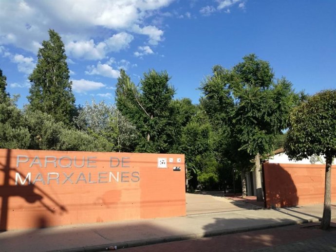 Puerta del parque de Marxalenes de Valncia