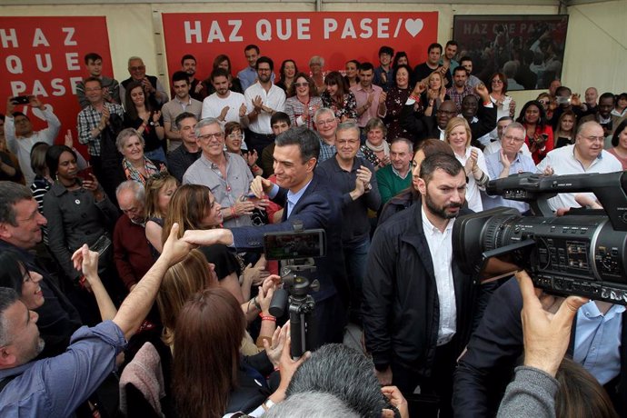 Acto de campaña socialista en San Sebastián con la presencia del presidente del gobierno y candidato del PSOE, Pedro Sánchez