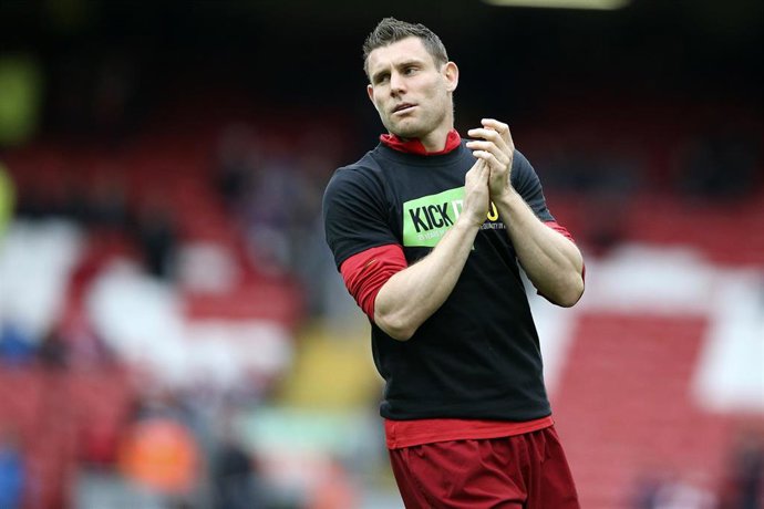 FOOTBALL - ENGLISH CHAMP - LIVERPOOL v TOTTENHAM