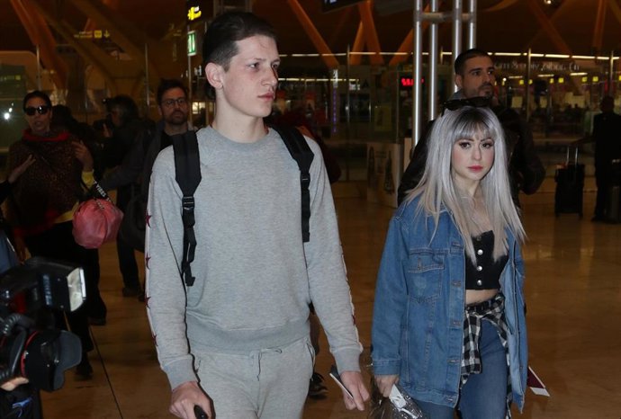 'Supervivientes': Oto Vans Se Despide Llorando De Sus Seguidores